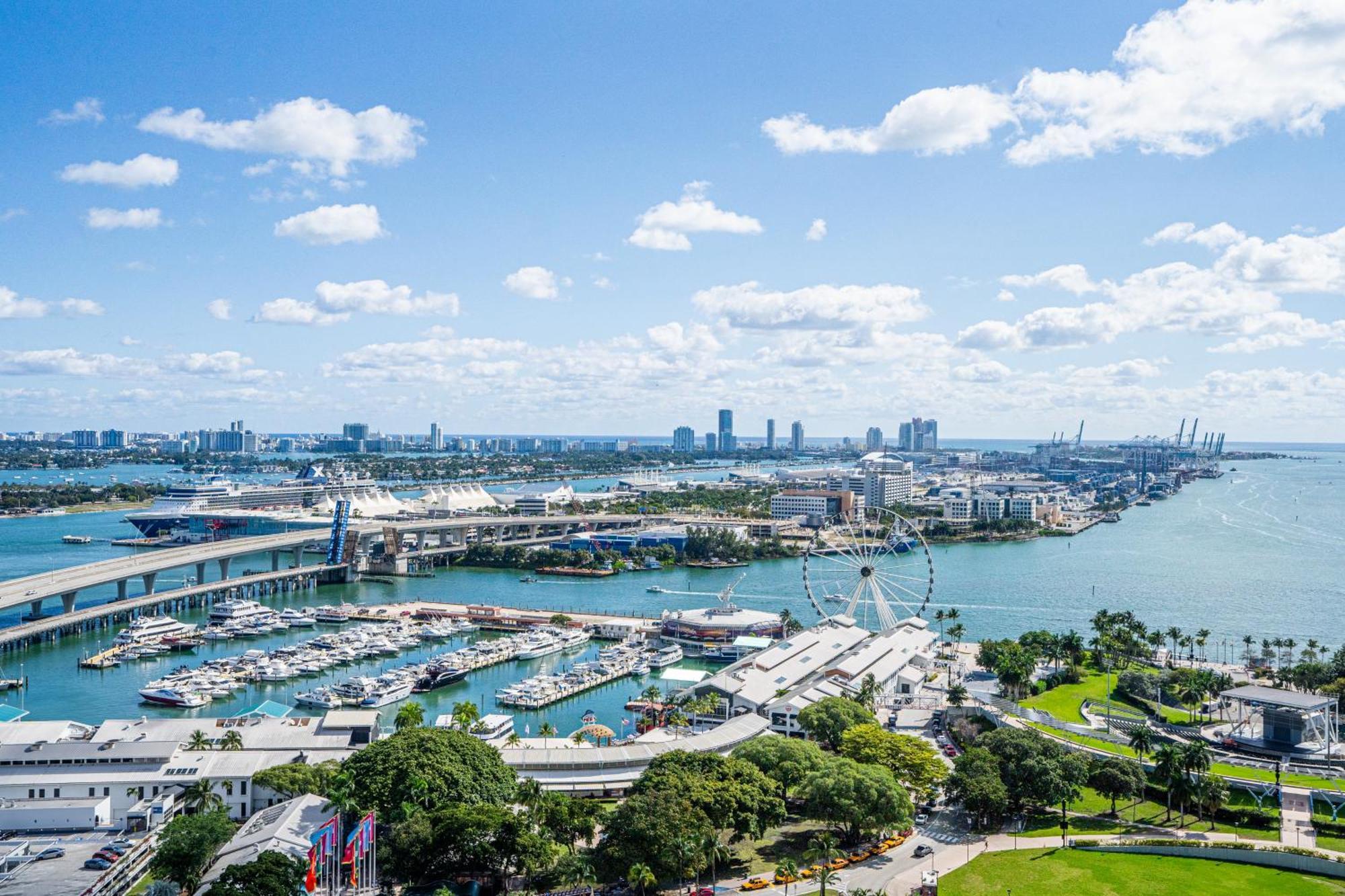 Tr Miami 2 Bedroom, 1 Bedroom, And Studio Condos With Balconies Zewnętrze zdjęcie