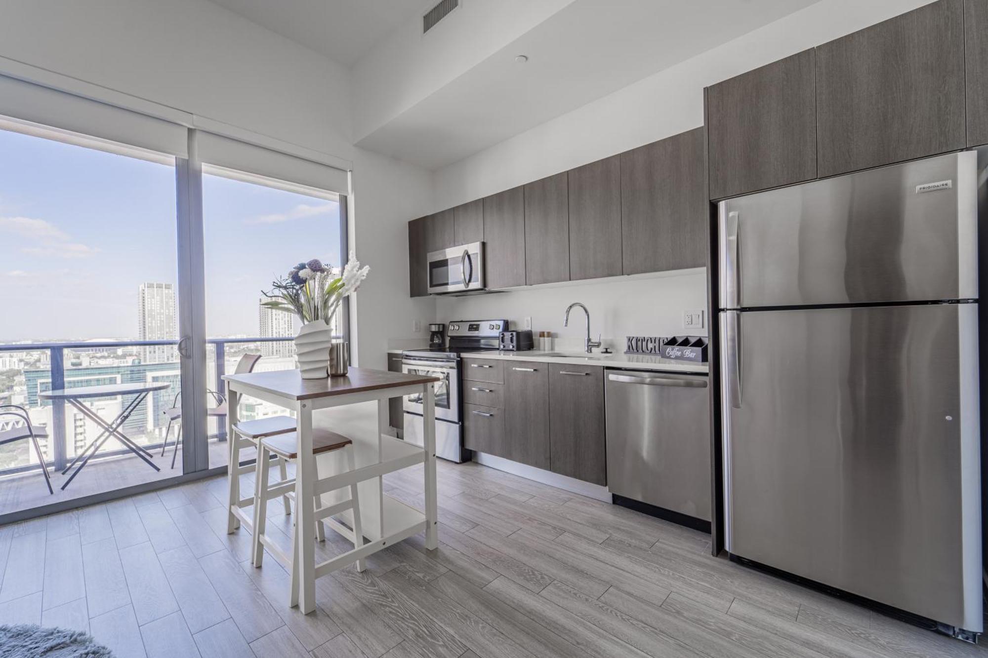Tr Miami 2 Bedroom, 1 Bedroom, And Studio Condos With Balconies Zewnętrze zdjęcie
